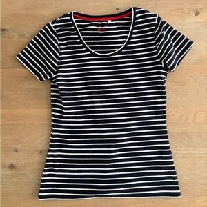 Boden Navy Blue and White Fitted Short Sleeve Tee